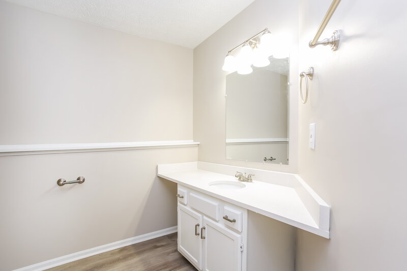 2,650/Mo, 3726 Mountshannon Columbus, OH 43221 Misc View 12