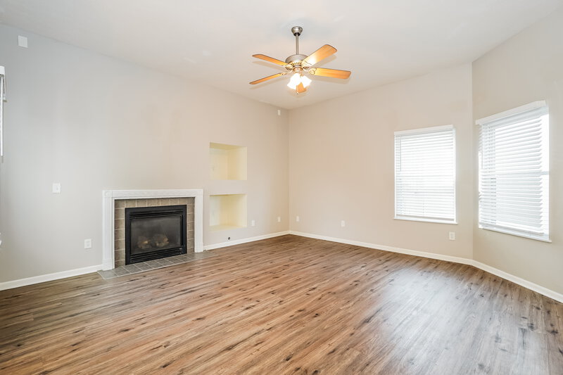 2,445/Mo, 1980 Dry Wash Rd Hilliard, OH 43026 Living Room View 4