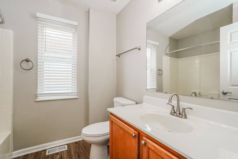 2,445/Mo, 1980 Dry Wash Rd Hilliard, OH 43026 Bathroom View
