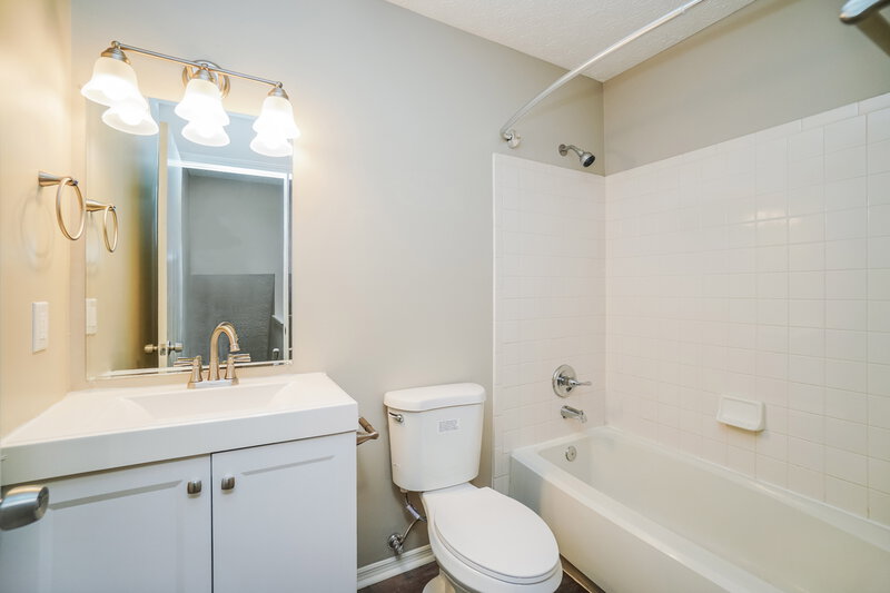 2,100/Mo, 3568 Peany Ln Canal Winchester, OH 43110 Misc View 13