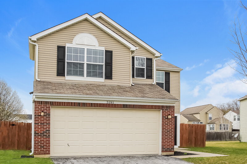 1,825/Mo, 3191 Rogstad Bnd Canal Winchester, OH 43110 Front View