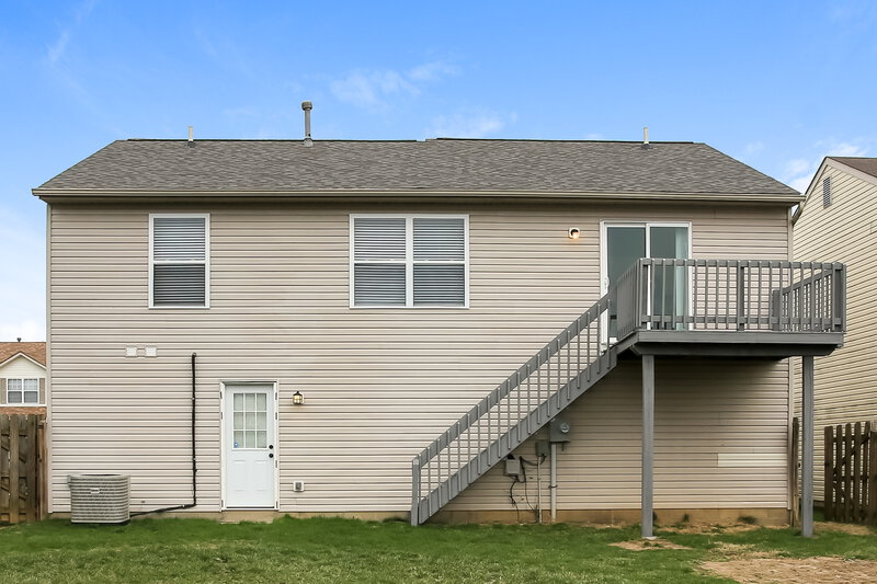 1,890/Mo, 4197 Nipigon Dr Columbus, OH 43207 Rear View 2