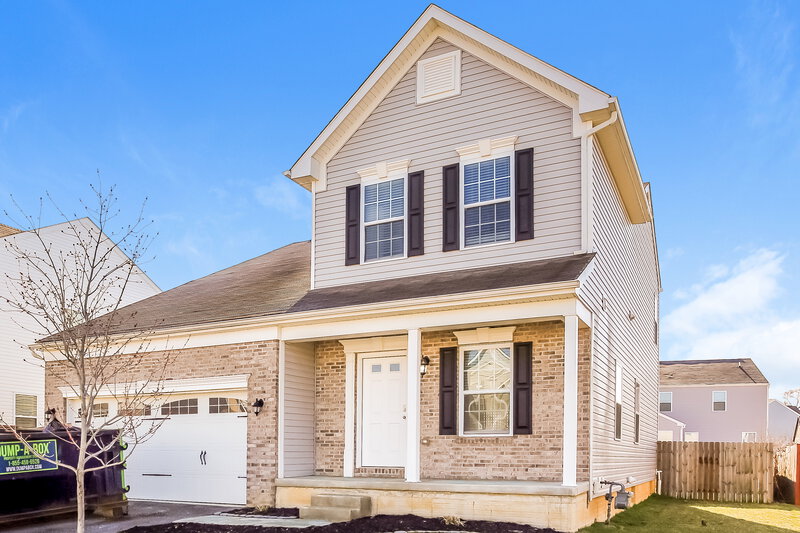 2,220/Mo, 5360 Folsom Dr Groveport, OH 43125 Front View