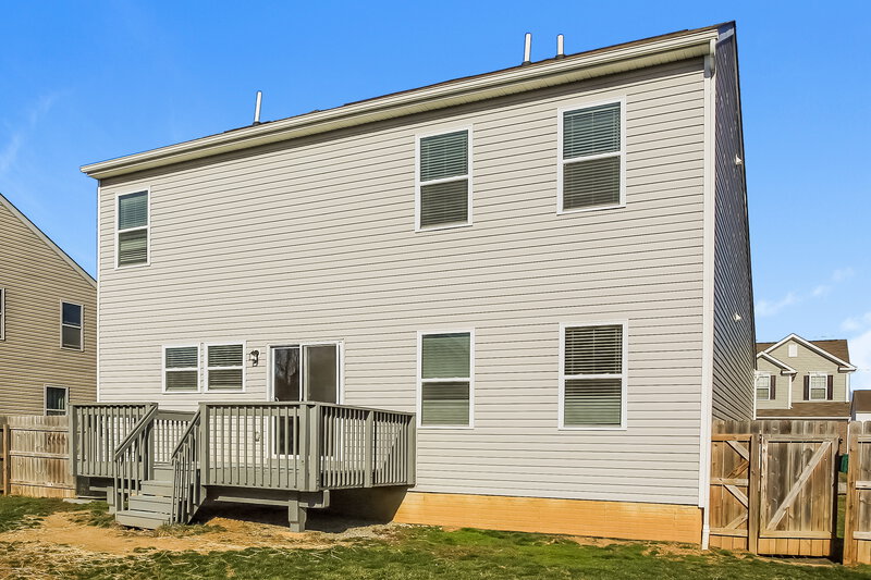 2,220/Mo, 5360 Folsom Dr Groveport, OH 43125 Rear View 2