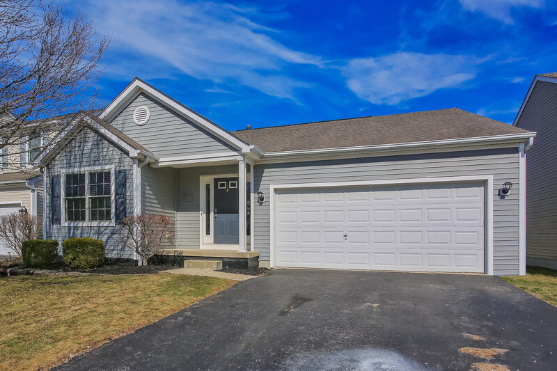 2,325/Mo, 5924 Westbank Dr Galloway, OH 43119 Front View