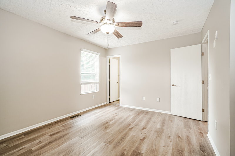 2,285/Mo, 1324 Winesap Dr Columbus, OH 43204 Main Bedroom View