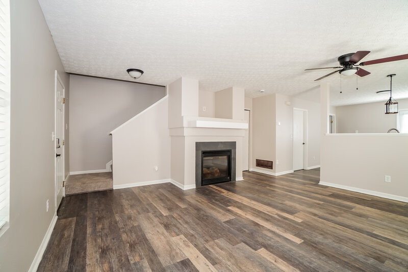 2,100/Mo, 7495 Canal Highlands Blvd Canal Winchester, OH 43110 Living Room View