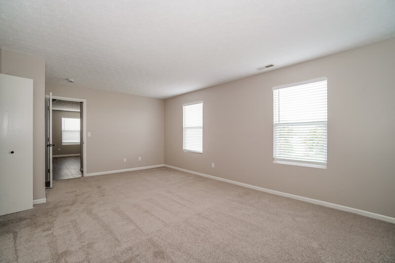 2,100/Mo, 7495 Canal Highlands Blvd Canal Winchester, OH 43110 Main Bedroom View 2