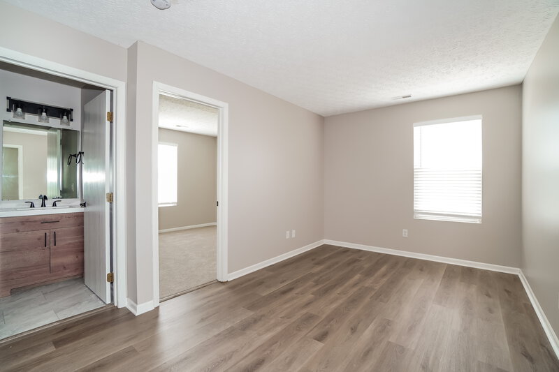 2,100/Mo, 7495 Canal Highlands Blvd Canal Winchester, OH 43110 Loft View