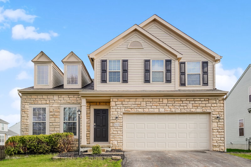 2,230/Mo, 7614 Blacklick Ridge Blvd Blacklick, OH 43004 External View