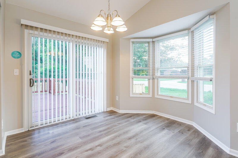 2,010/Mo, 4619 Tolbert Ave Grove City, OH 43123 Breakfast Nook View