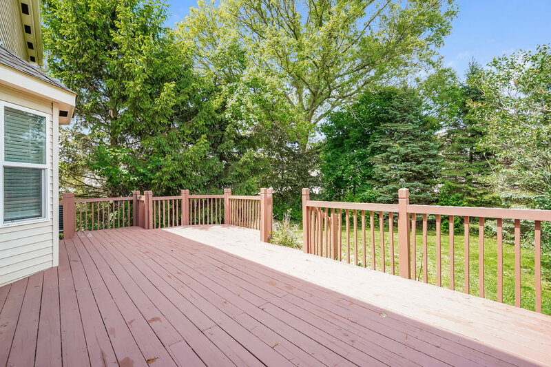 2,650/Mo, 7828 Brianna Dr Blacklick, OH 43004 Deck View