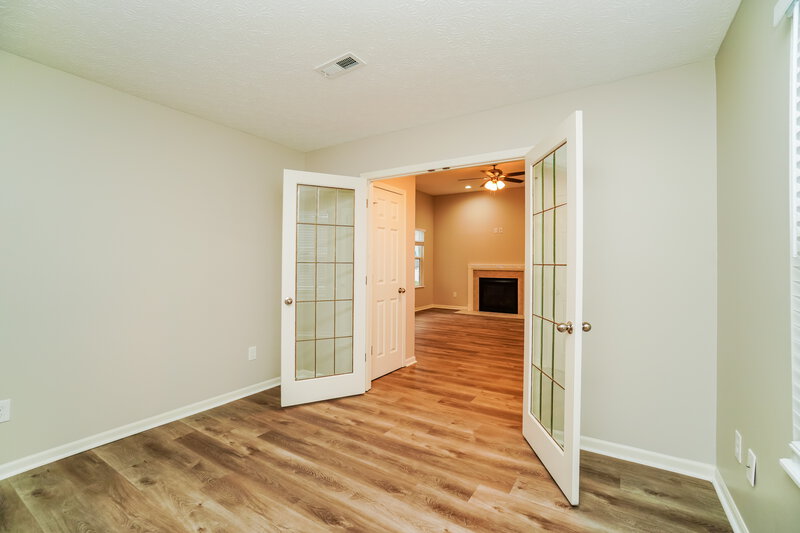 2,355/Mo, 1272 Poplar Creek Ct Blacklick, OH 43004 Office View 2