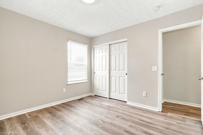 2,275/Mo, 1272 Poplar Creek Ct Blacklick, OH 43004 Bedroom View 2