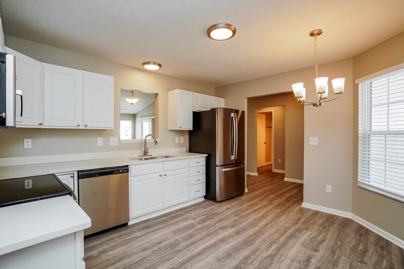 1,975/Mo, 227 Harvard Loop Delaware, OH 43015 Kitchen View 2