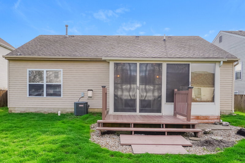 2,390/Mo, 1139 Chaser St Blacklick, OH 43004 Rear View