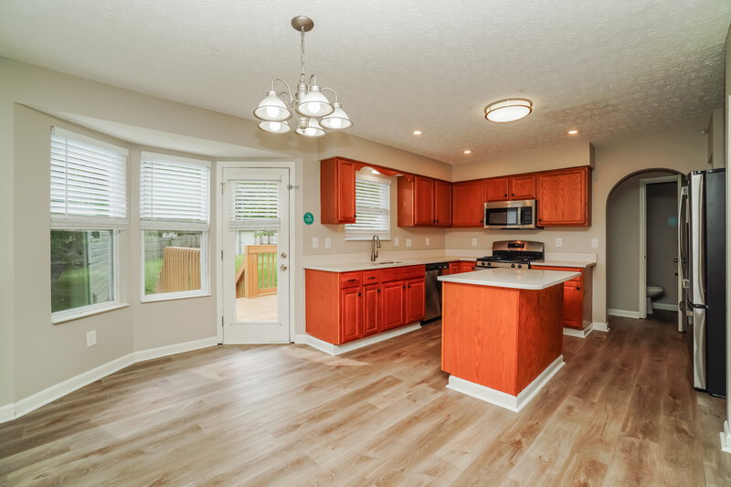 2,160/Mo, 107 Straton Dr Delaware, OH 43015 Kitchen View