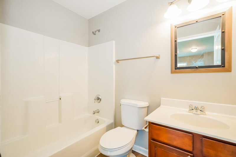 2,970/Mo, 123 Purple Leaf Ln Lewis Center, OH 43035 Misc View 12
