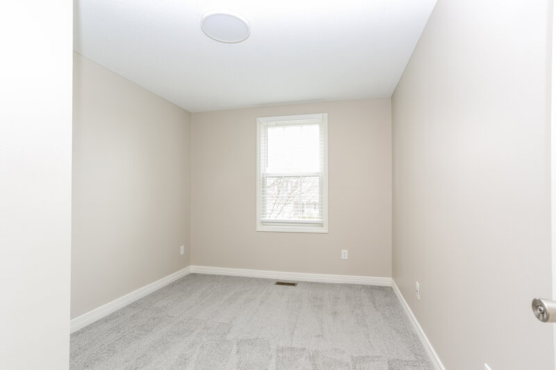 1,900/Mo, 3853 Pendent Ln Columbus, OH 43207 Bedroom View 2