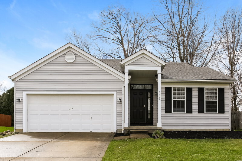 3,700/Mo, 445 Oak Meadow Dr Pataskala, OH 43062 External View