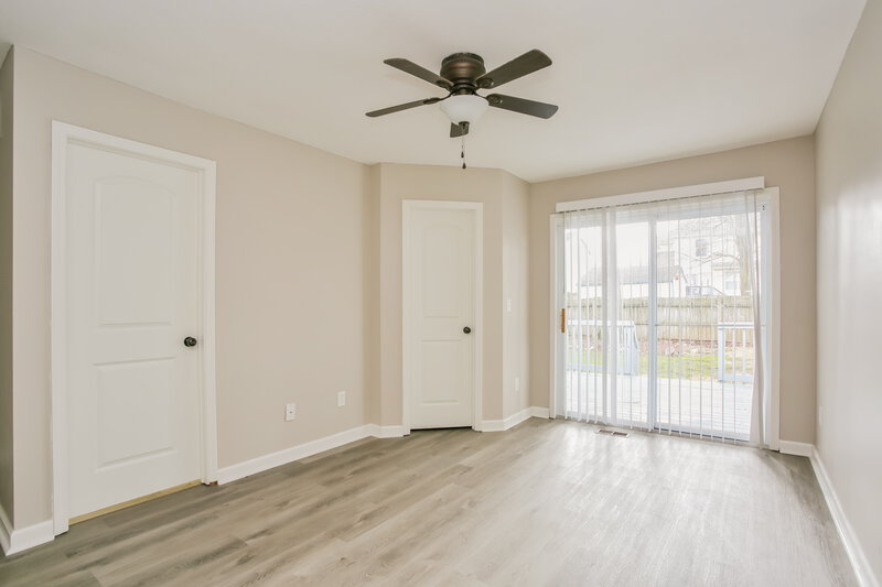 3,700/Mo, 445 Oak Meadow Dr Pataskala, OH 43062 Main Bedroom View 2