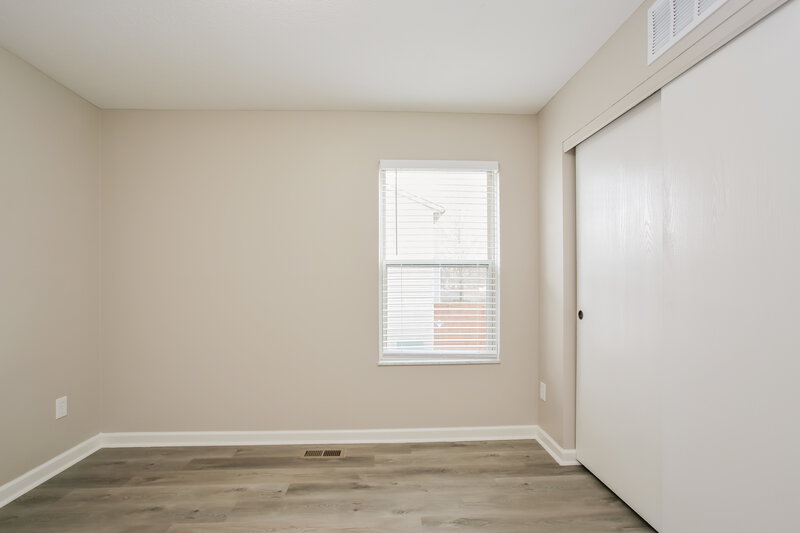 3,700/Mo, 445 Oak Meadow Dr Pataskala, OH 43062 Bedroom View