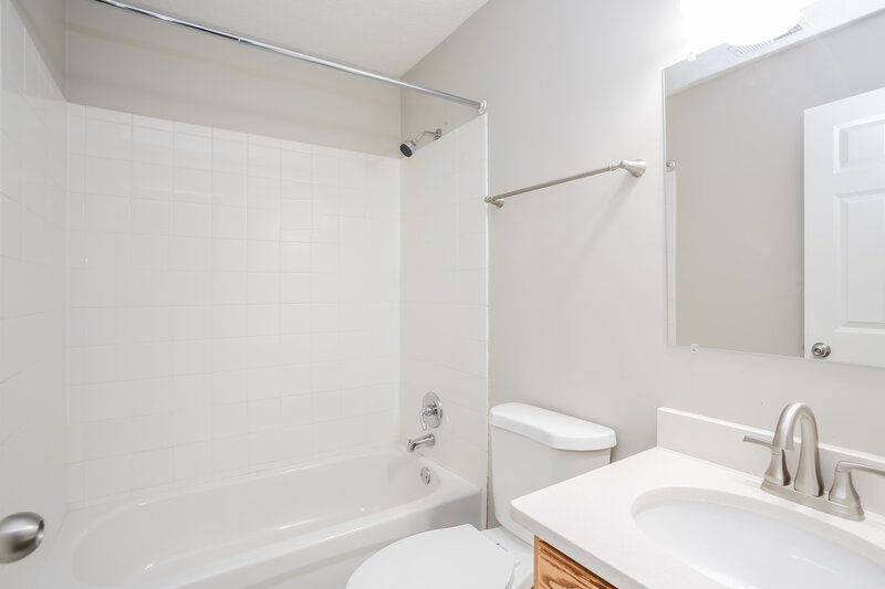 2,010/Mo, 4240 Shortleaf Ln Grove City, OH 43123 Misc View 12