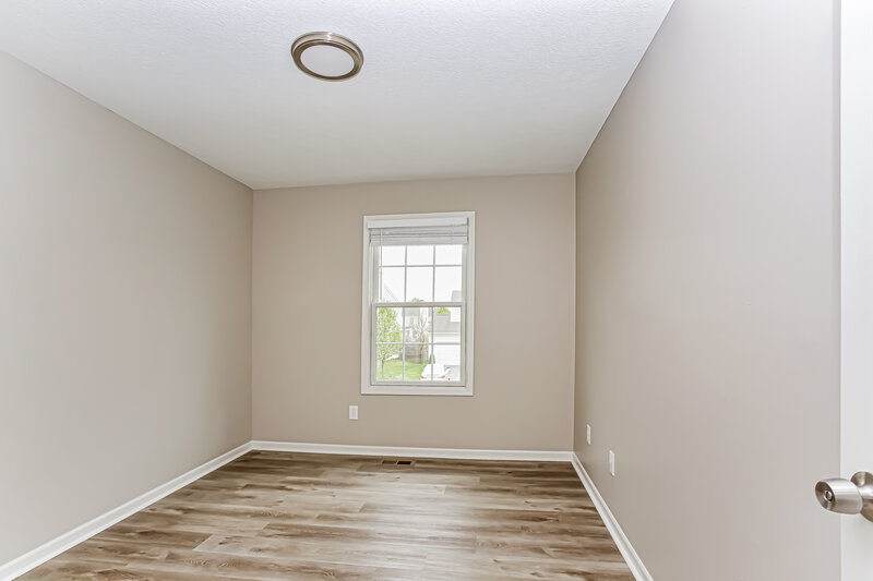 2,040/Mo, 5942 Westbank Dr Galloway, OH 43119 Bedroom View 3