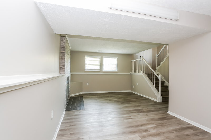 2,140/Mo, 3524 En Joie Dr Columbus, OH 43228 Family Room View