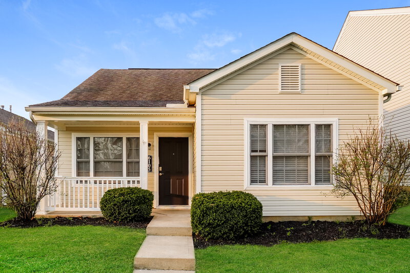 2,155/Mo, 6105 Bristol Ridge Dr Canal Winchester, OH 43110 External View
