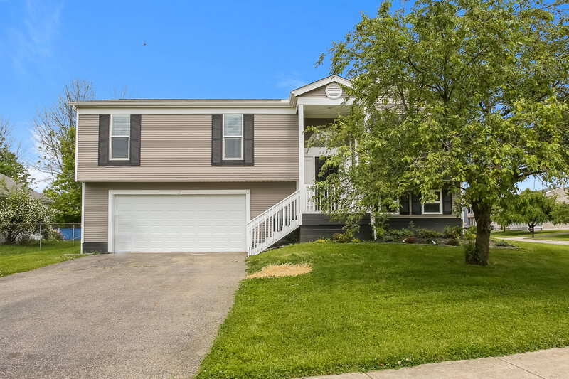 2,535/Mo, 6252 Tanbark Ct Galloway, OH 43119 External View