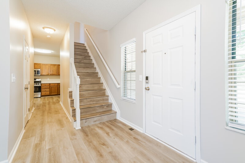 2,255/Mo, 3263 Stadler Dr Pickerington, OH 43147 Foyer View