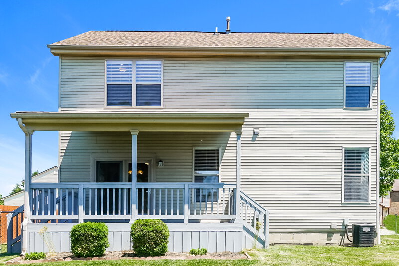 2,255/Mo, 3263 Stadler Dr Pickerington, OH 43147 Rear View