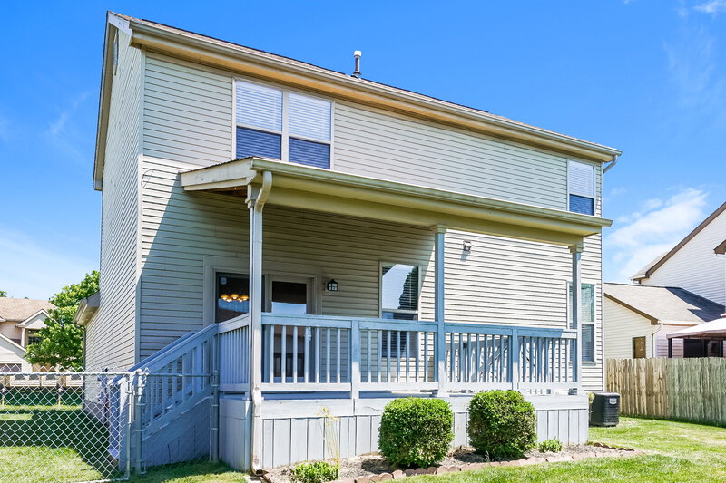 2,255/Mo, 3263 Stadler Dr Pickerington, OH 43147 Rear View 2