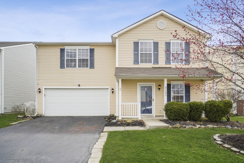 2,325/Mo, 8169 Grant Park Ave Blacklick, OH 43004 External View