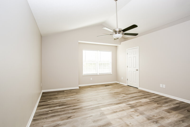 2,700/Mo, 2456 Ashpoint St Columbus, OH 43219 Main Bedroom View