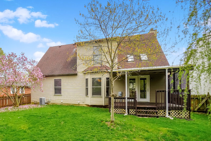 2,185/Mo, 95 Bridgeport Way Delaware, OH 43015 Rear View