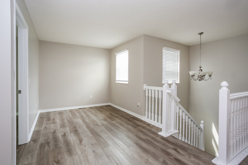 2,230/Mo, 6829 Riding Trail Dr Canal Winchester, OH 43110 Loft View