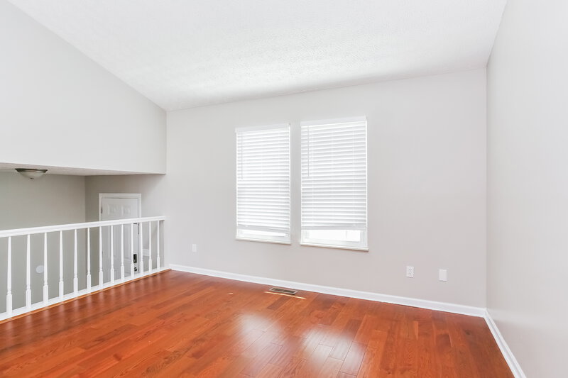 2,990/Mo, 6956 Bennell Dr Reynoldsburg, OH 43068 Dining Room View