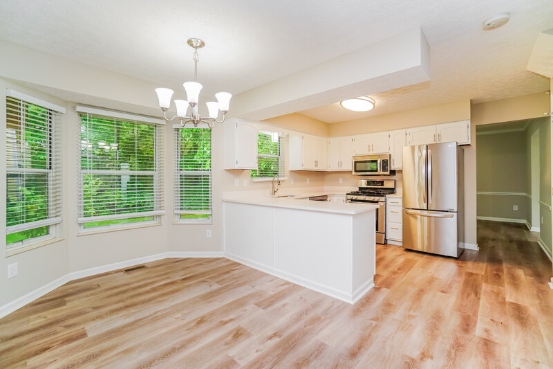 2,240/Mo, 826 Lindenhaven Rd Columbus, OH 43230 Breakfast Nook View