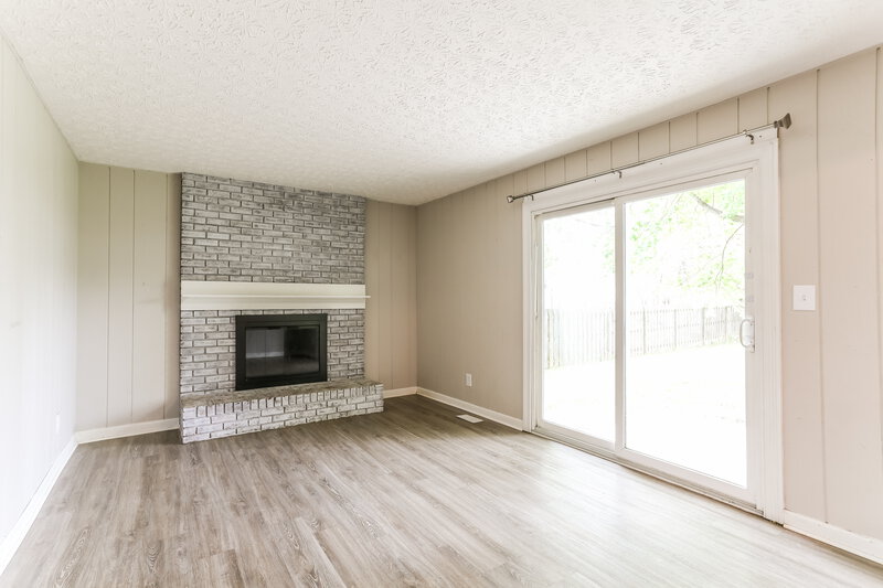 2,600/Mo, 145 Timber Ridge Dr Pickerington, OH 43147 Living Room View