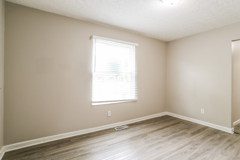 2,600/Mo, 145 Timber Ridge Dr Pickerington, OH 43147 Bedroom View 3