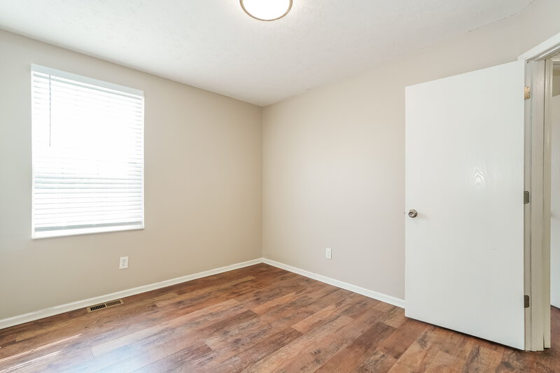 2,395/Mo, 5664 Dashshund Ct Columbus, OH 43232 Bedroom View