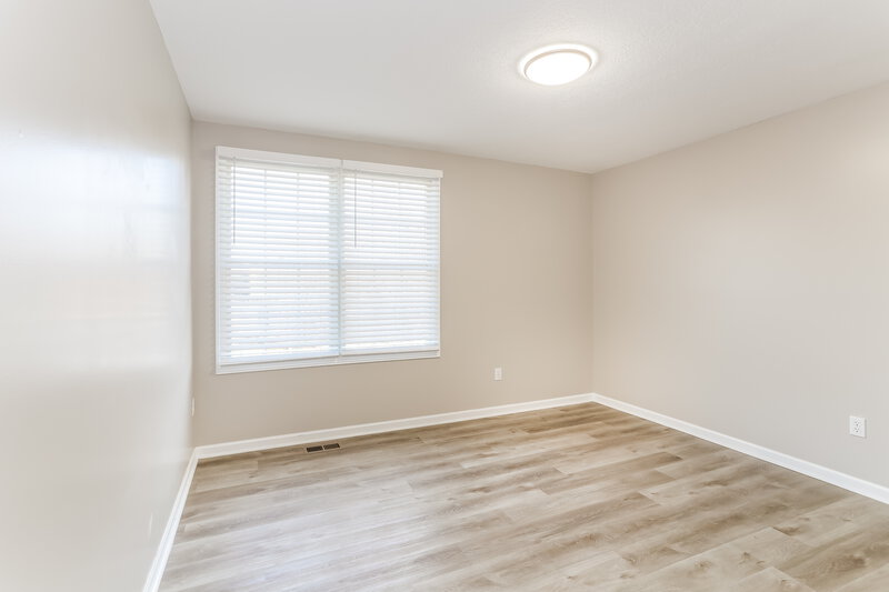 2,355/Mo, 467 Wheatfield Dr Delaware, OH 43015 Bedroom View 3