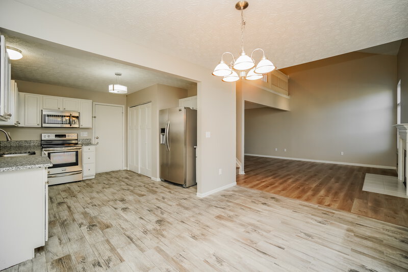 2,230/Mo, 3827 Winding Twig Dr Canal Winchester, OH 43110 Floorplan View 3