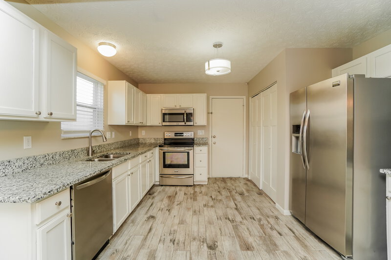 2,230/Mo, 3827 Winding Twig Dr Canal Winchester, OH 43110 Misc View 6