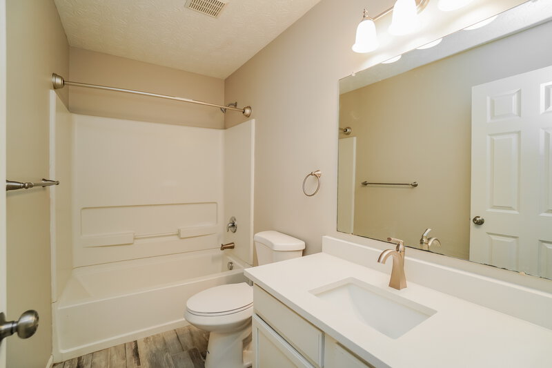 2,230/Mo, 3827 Winding Twig Dr Canal Winchester, OH 43110 Misc View 12