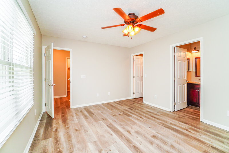 2,425/Mo, 4252 Shortleaf Ln Grove City, OH 43123 Main Bedroom View