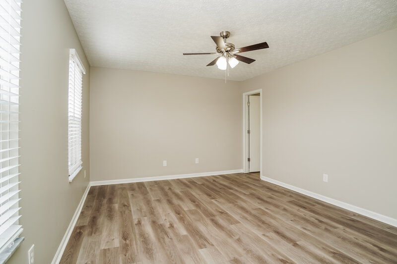 1,845/Mo, 5911 Ocala Ct Galloway, OH 43119 Main Bedroom View