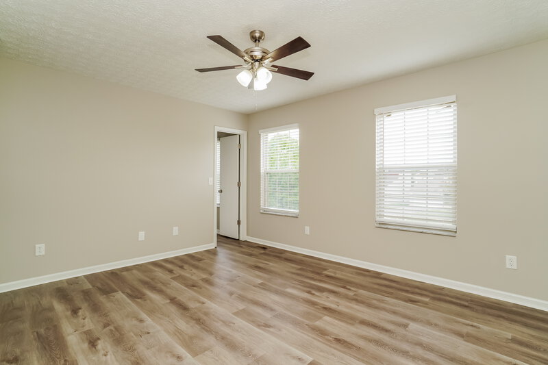 1,845/Mo, 5911 Ocala Ct Galloway, OH 43119 Main Bedroom View 2